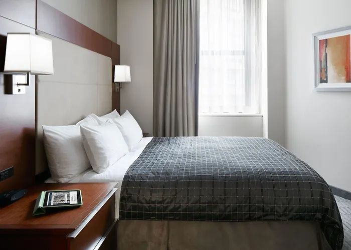 River Hotel 4*